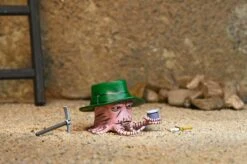 April O'Neil - 7" Scale Action Figure - Teenage Mutant Ninja Turtles (Mirage Comics) - NECA Collectibles -Costumne super center April ONeil 7 Scale Action Figure Teenage Mutant Ninja Turtles Mirage Comics NECA Collectibles NECA Action Figures 5