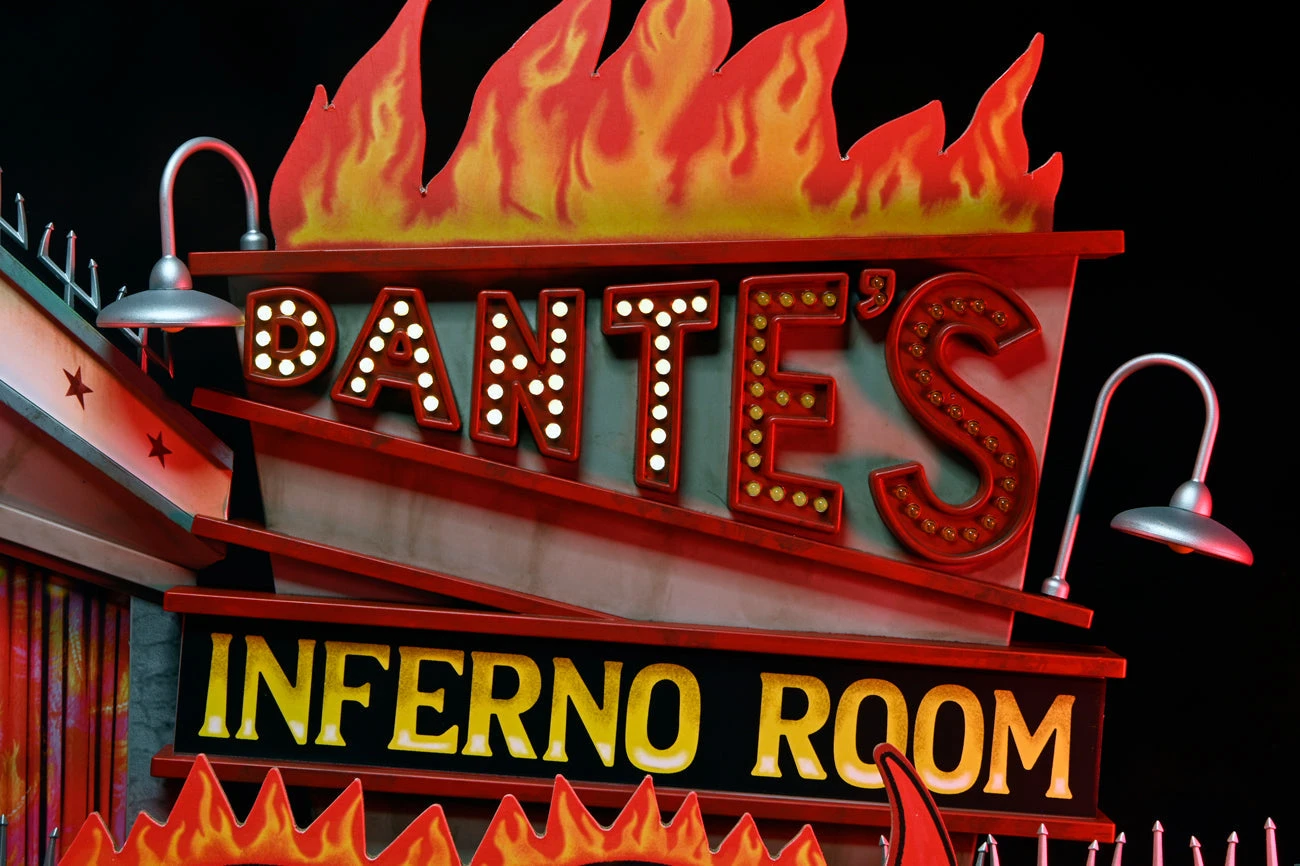 Beetlejuice 1988 Trenchcoat W Spikes 7" Action Figure With Dante's Inferno Room Deluxe Set - Beetlejuice - NECA Collectibles 16 Beetlejuice 1988 Trenchcoat W Spikes 7" Action Figure With Dante's Inferno Room Deluxe Set - Beetlejuice - NECA Collectibles - Image 14