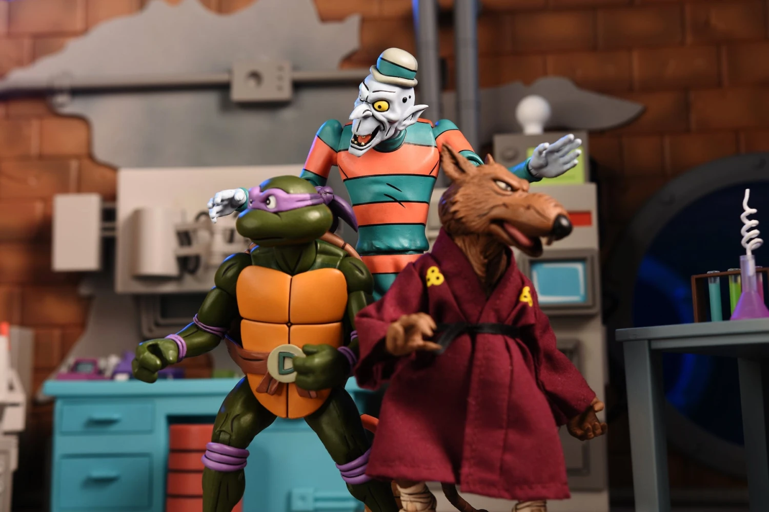 Creepy Eddie & Shibano-Sama 2 Pack - 7" Scale Action Figures - TMNT (Cartoon) - NECA Collectibles 7 Creepy Eddie & Shibano-Sama 2 Pack - 7" Scale Action Figures - TMNT (Cartoon) - NECA Collectibles - Image 5