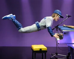 Elton John Live In 1975 - 8" Scale Action Figure - Elton John - NECA Collectibles -Costumne super center Elton John Live in 1975 8 Scale Action Figure Elton John NECA Collectibles NECA Action Figures 4