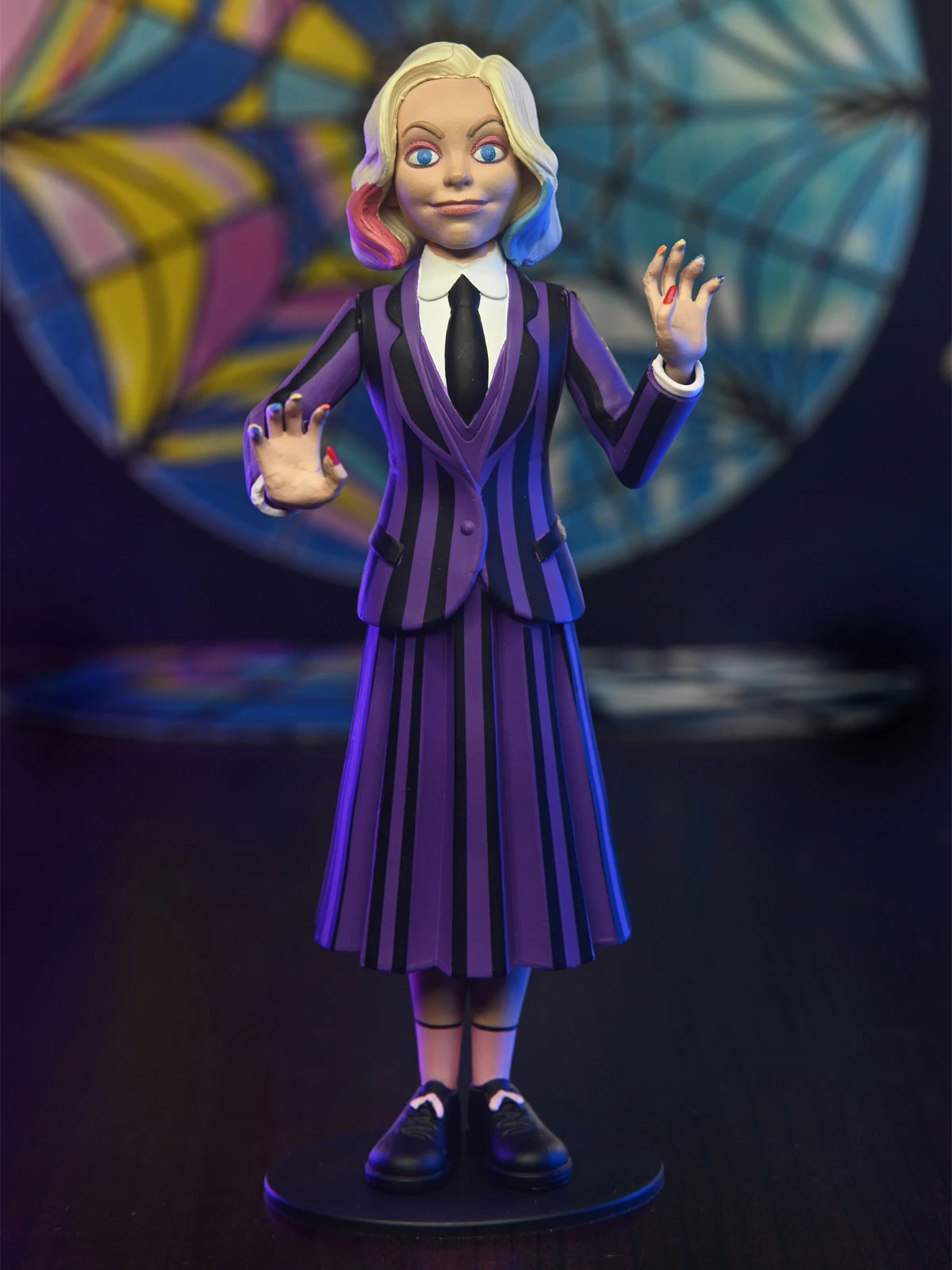 Enid Nevermore Toony Terrors - 6” Scale Action Figure - Wednesday - NECA Collectibles 4 Enid Nevermore Toony Terrors - 6” Scale Action Figure - Wednesday - NECA Collectibles - Image 2