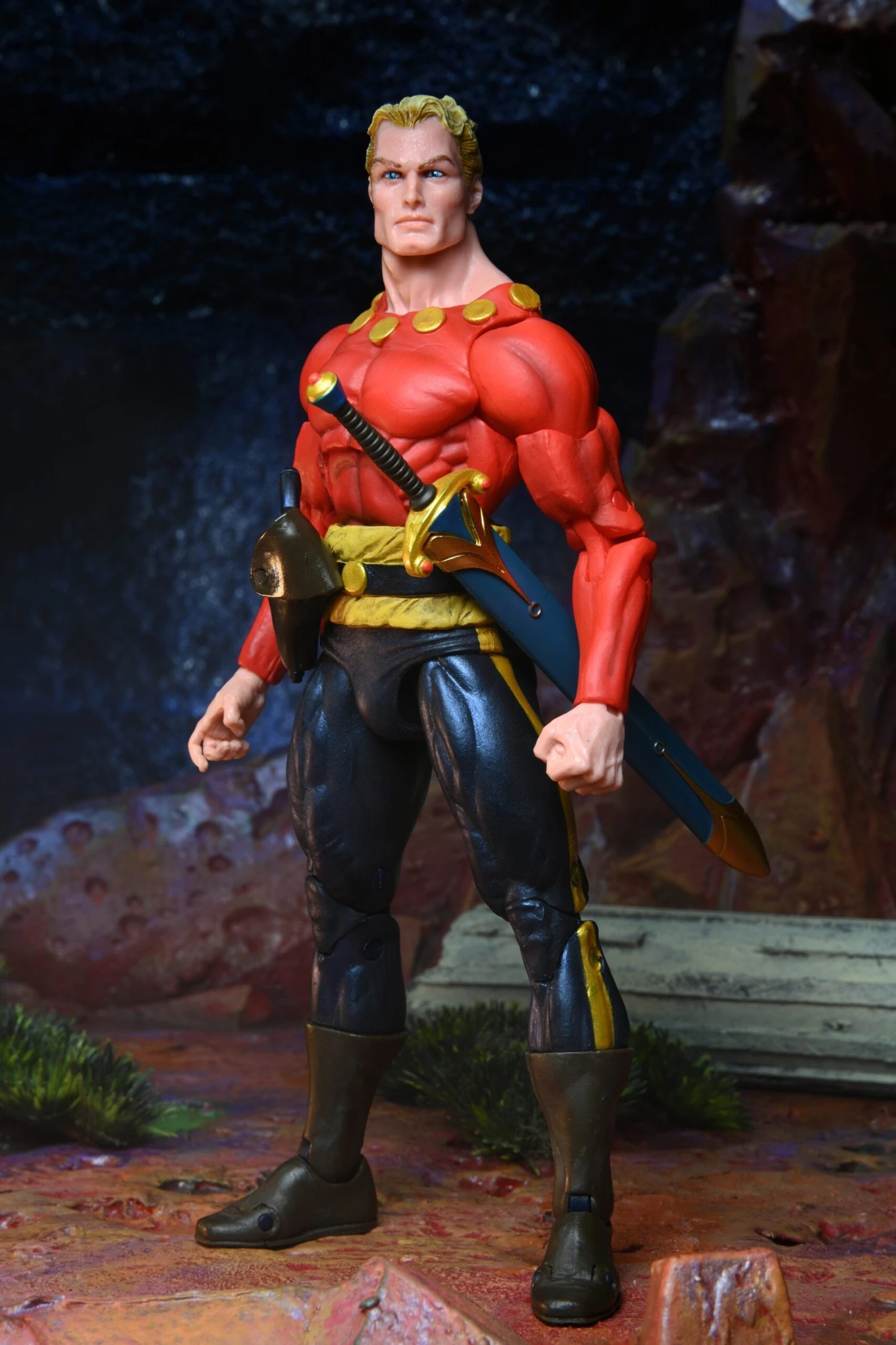 Flash Gordon - King Features 7” Action Figure - Flash Gordan - NECA Collectibles 4 Flash Gordon - King Features 7” Action Figure - Flash Gordan - NECA Collectibles - Image 2