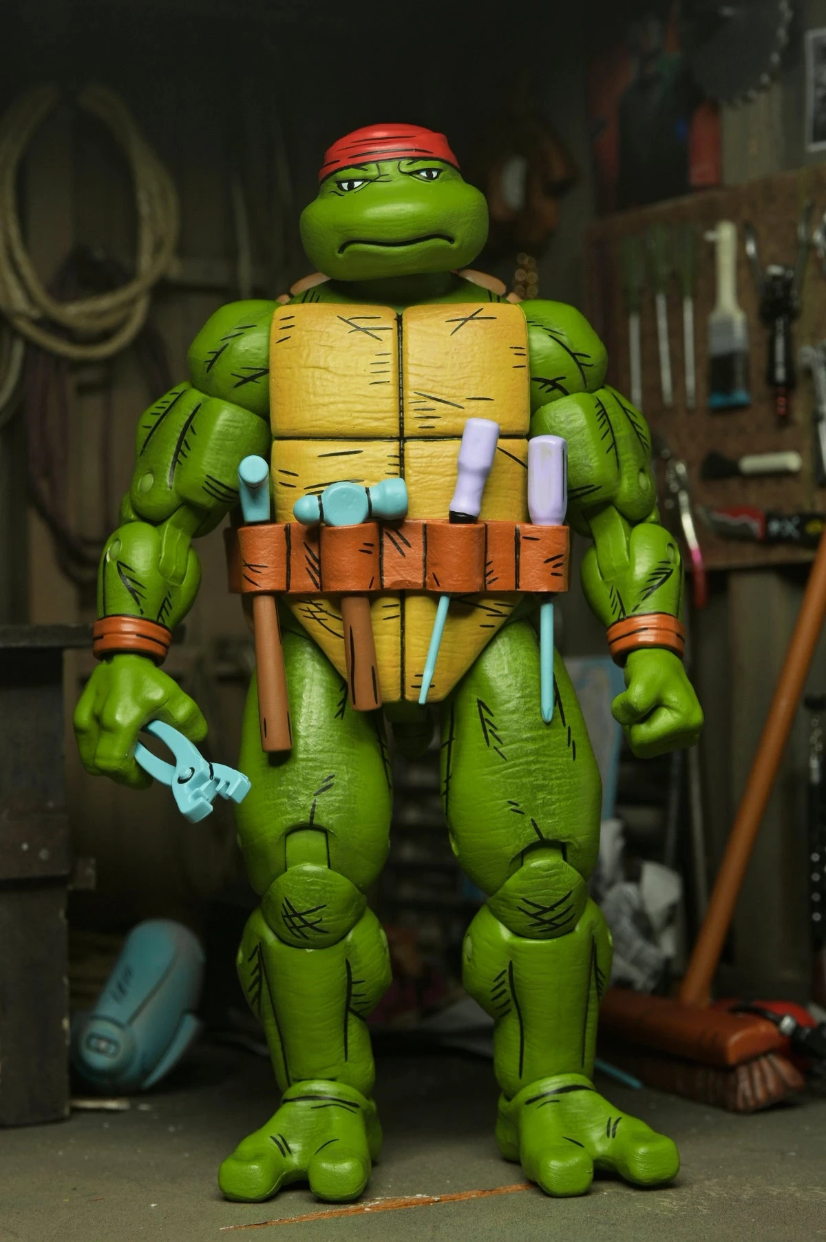Handyman Donatello - 7" Scale Action Figure - Teenage Mutant Ninja Turtles (Mirage Comics) - NECA Collectibles 4 Handyman Donatello - 7" Scale Action Figure - Teenage Mutant Ninja Turtles (Mirage Comics) - NECA Collectibles - Image 2