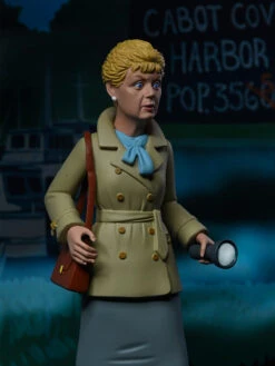 Jessica Fletcher Toony Classics 6" Scale Action Figure - Murder She Wrote - NECA Collectibles 11 Jessica Fletcher Toony Classics 6" Scale Action Figure - Murder She Wrote - NECA Collectibles -Costumne super center Jessica Fletcher Toony Classics 6 Scale Action Figure Murder She Wrote NECA Collectibles NECA Action Figures 4