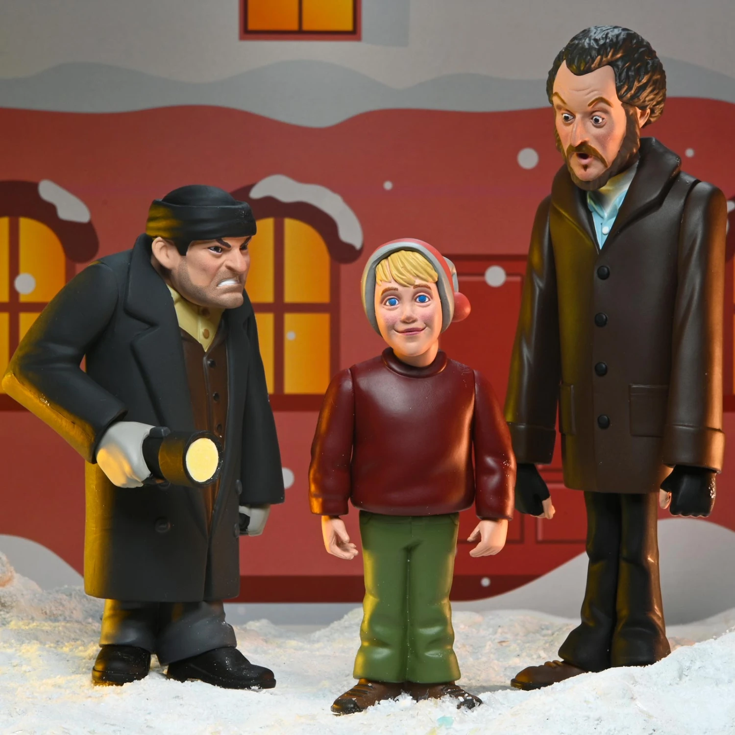 Kevin Toony Classics - 6" Scale Action Figure - Home Alone - NECA Collectibles 6 Kevin Toony Classics - 6" Scale Action Figure - Home Alone - NECA Collectibles - Image 4