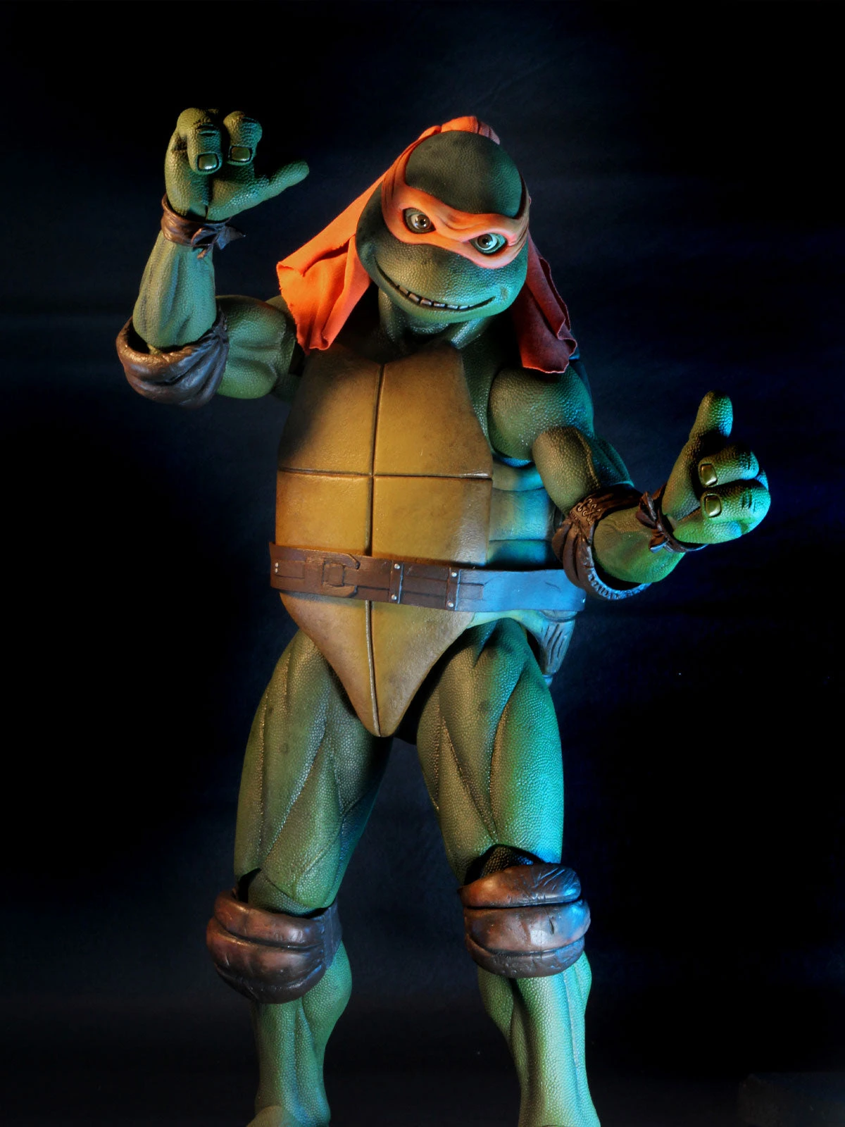 Michelangelo 1990 - 1/4 Scale Action Figurine - Teenage Mutant Ninja Turtles - NECA Collectibles 5 Michelangelo 1990 - 1/4 Scale Action Figurine - Teenage Mutant Ninja Turtles - NECA Collectibles - Image 3