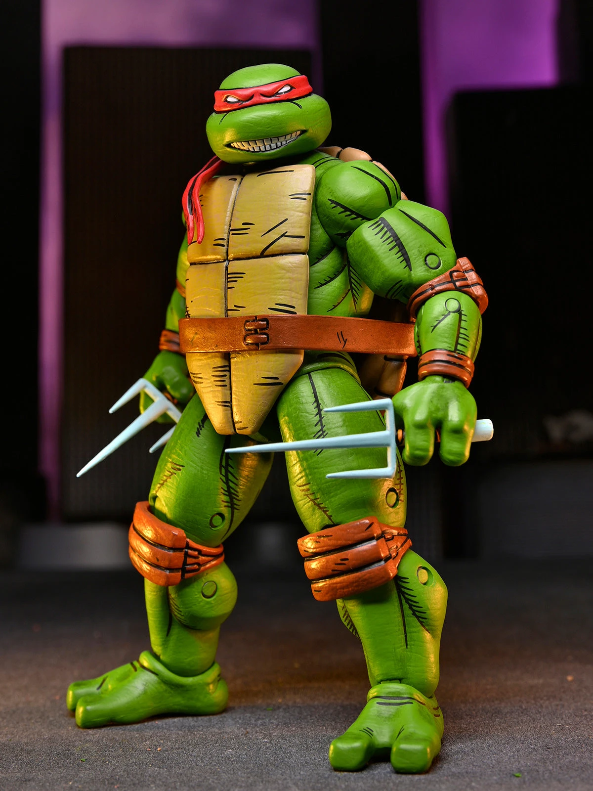 Raphael - 7" Scale Action Figure - Teenage Mutant Ninja Turtles: Mirage Comics - NECA Collectibles 5 Raphael - 7" Scale Action Figure - Teenage Mutant Ninja Turtles: Mirage Comics - NECA Collectibles - Image 3
