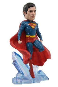 Superman - Head Knocker - Superman 2025 - NECA Collectibles -Costumne super center Superman Head Knocker Superman 2025 NECA Collectibles NECA Action Figures 2