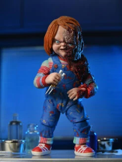 Ultimate Chucky - 7” Action Figure - Chucky (TV Series) - NECA Collectibles -Costumne super center Ultimate Chucky 7 Action Figure Chucky TV Series NECA Collectibles NECA Action Figures 4