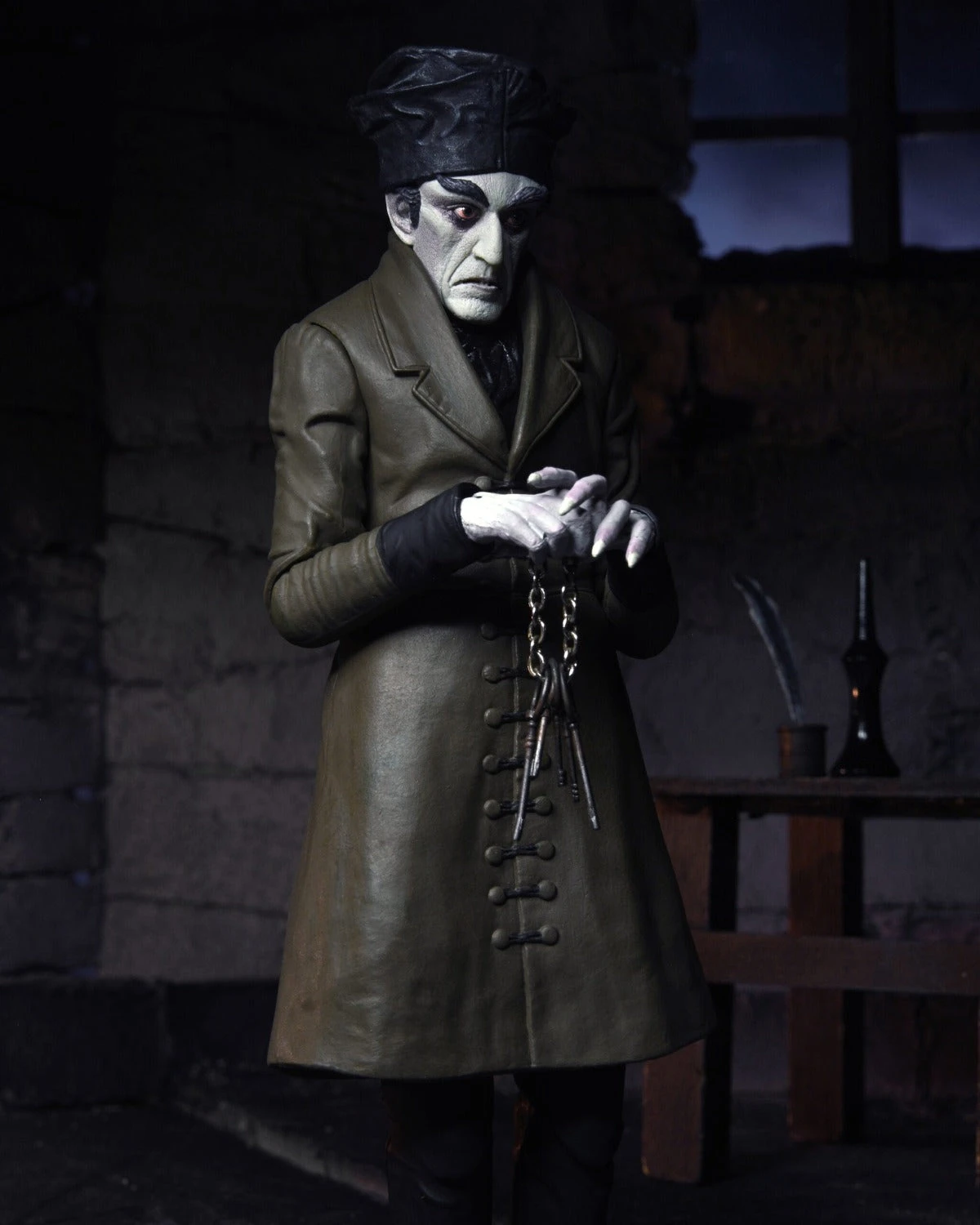 Ultimate Count Orlok - 7" Action Figure - Nosferatu - NECA Collectibles 5 Ultimate Count Orlok - 7" Action Figure - Nosferatu - NECA Collectibles - Image 3