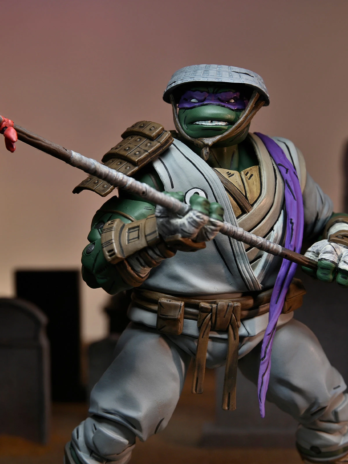 Ultimate Donatello - 7" Scale Action Figure - Teenage Mutant Ninja Turtles The Last Ronin - NECA Collectibles 5 Ultimate Donatello - 7" Scale Action Figure - Teenage Mutant Ninja Turtles The Last Ronin - NECA Collectibles - Image 3