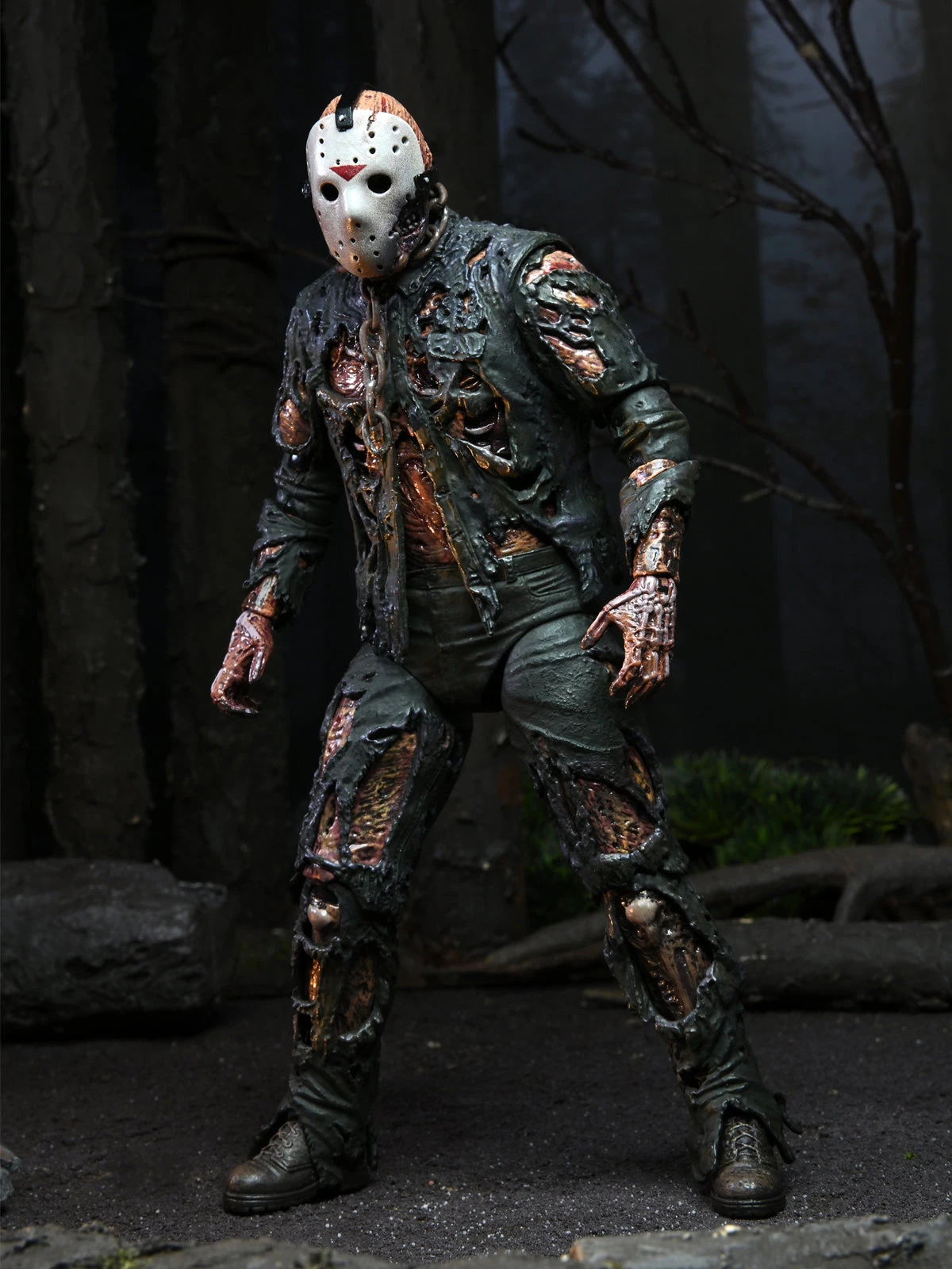 Ultimate Jason Voorhees Part 7 (New Blood) 7” Scale Action Figure - Friday The 13th - NECA Collectibles 4 Ultimate Jason Voorhees Part 7 (New Blood) 7” Scale Action Figure - Friday The 13th - NECA Collectibles - Image 2
