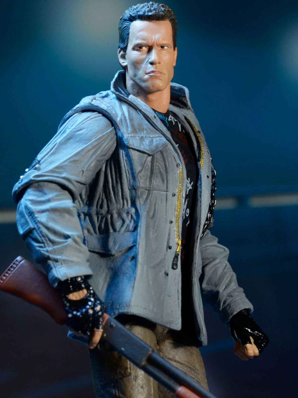 Ultimate T-800 (Tech Noir) - 7" Scale Action Figure - The Terminator - NECA Collectibles 4 Ultimate T-800 (Tech Noir) - 7" Scale Action Figure - The Terminator - NECA Collectibles - Image 2