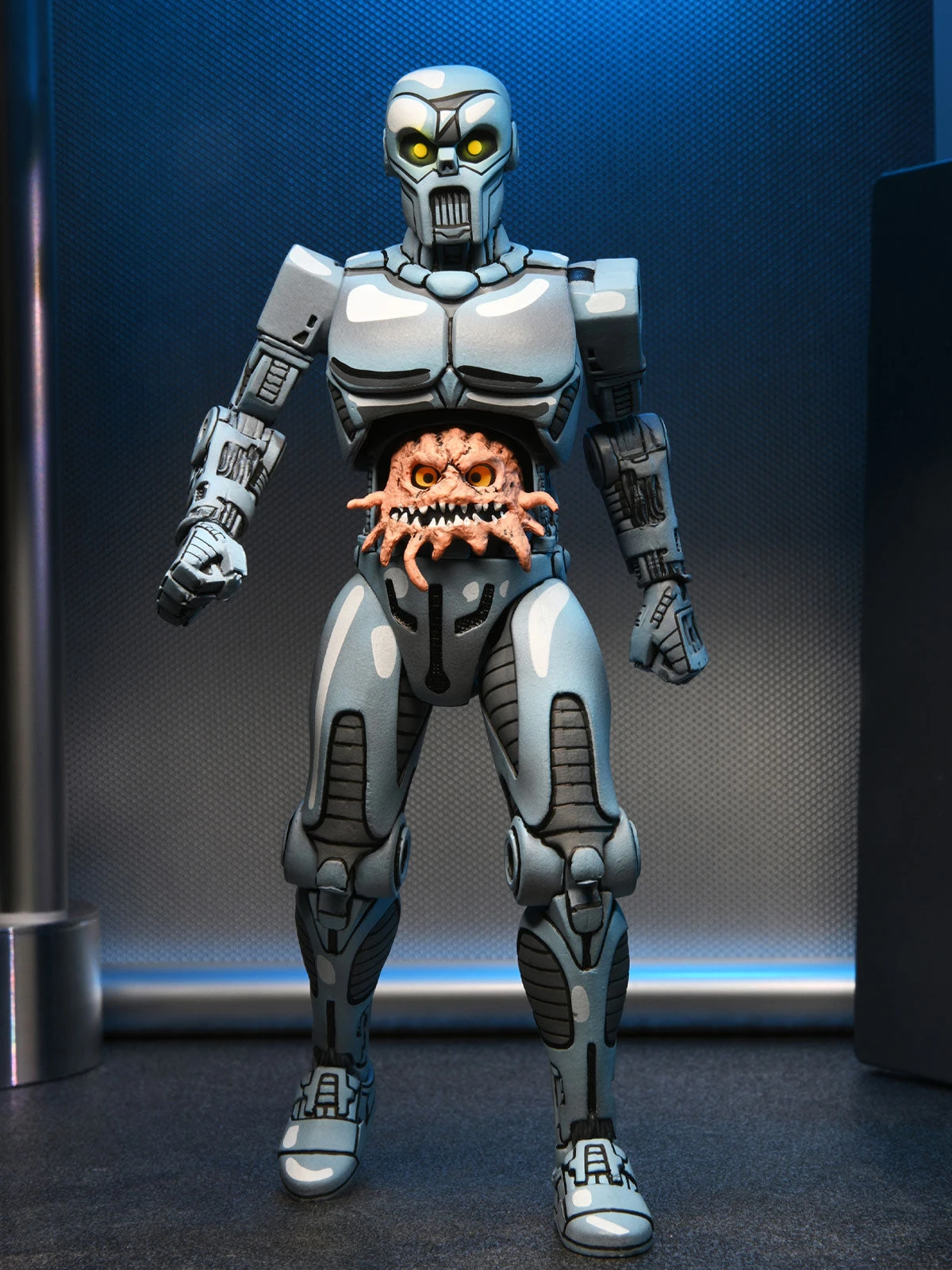 Utrom - 7" Action Figurine - Teenage Mutant Ninja Turtles: Mirage Comics - NECA Collectibles 4 Utrom - 7" Action Figurine - Teenage Mutant Ninja Turtles: Mirage Comics - NECA Collectibles - Image 2